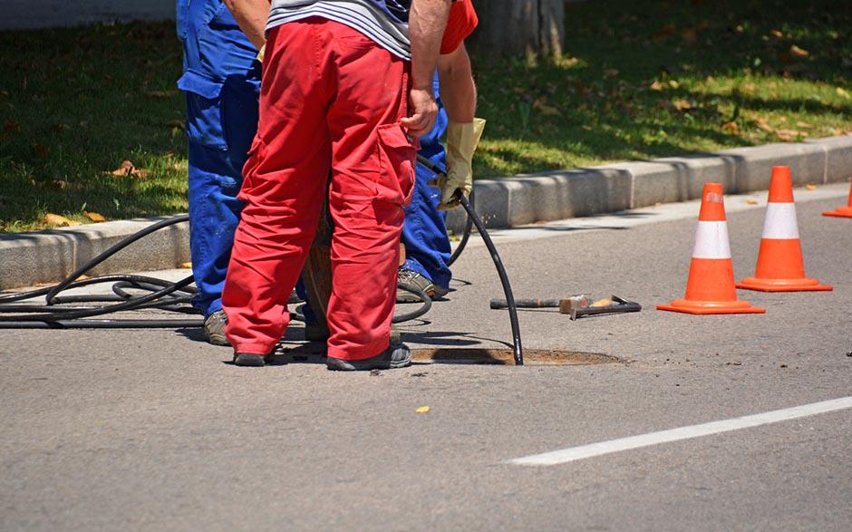 déboucher canalisations wc Claye-Souilly